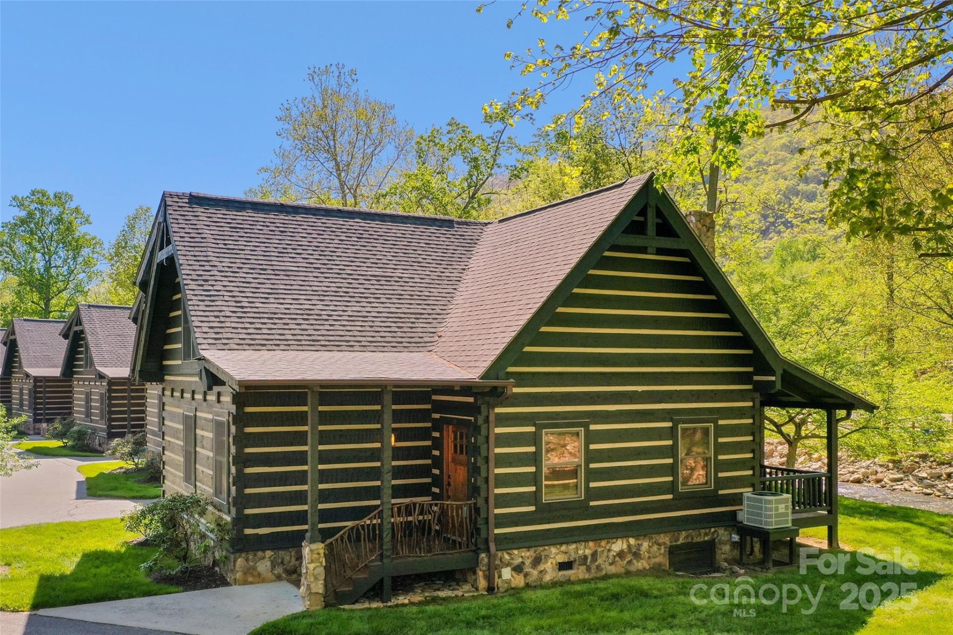 Property image 2 at 24 Rachels Circle, Maggie Valley, NC 28751