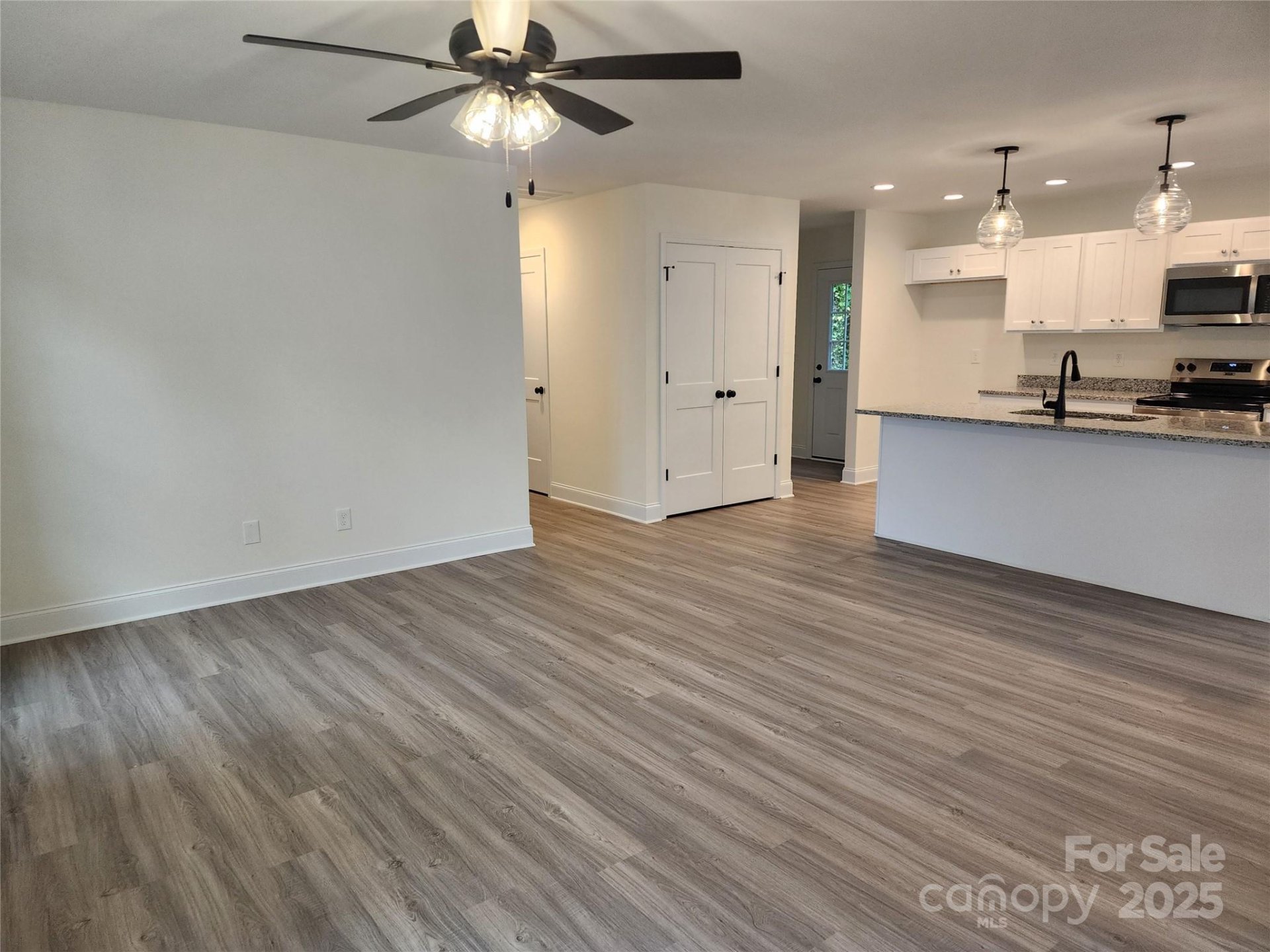 Property image 3 at 833 Arlington Avenue, Rock Hill, SC 29730