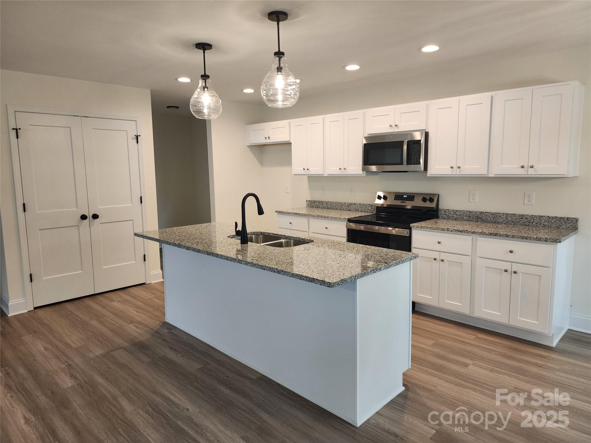 Property image 5 at 833 Arlington Avenue, Rock Hill, SC 29730