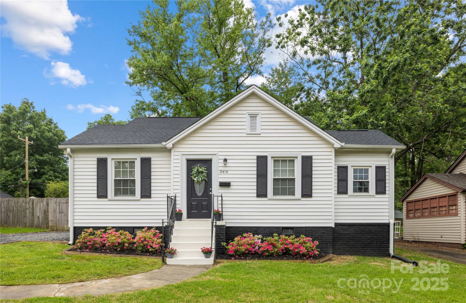 2414 Remount Road