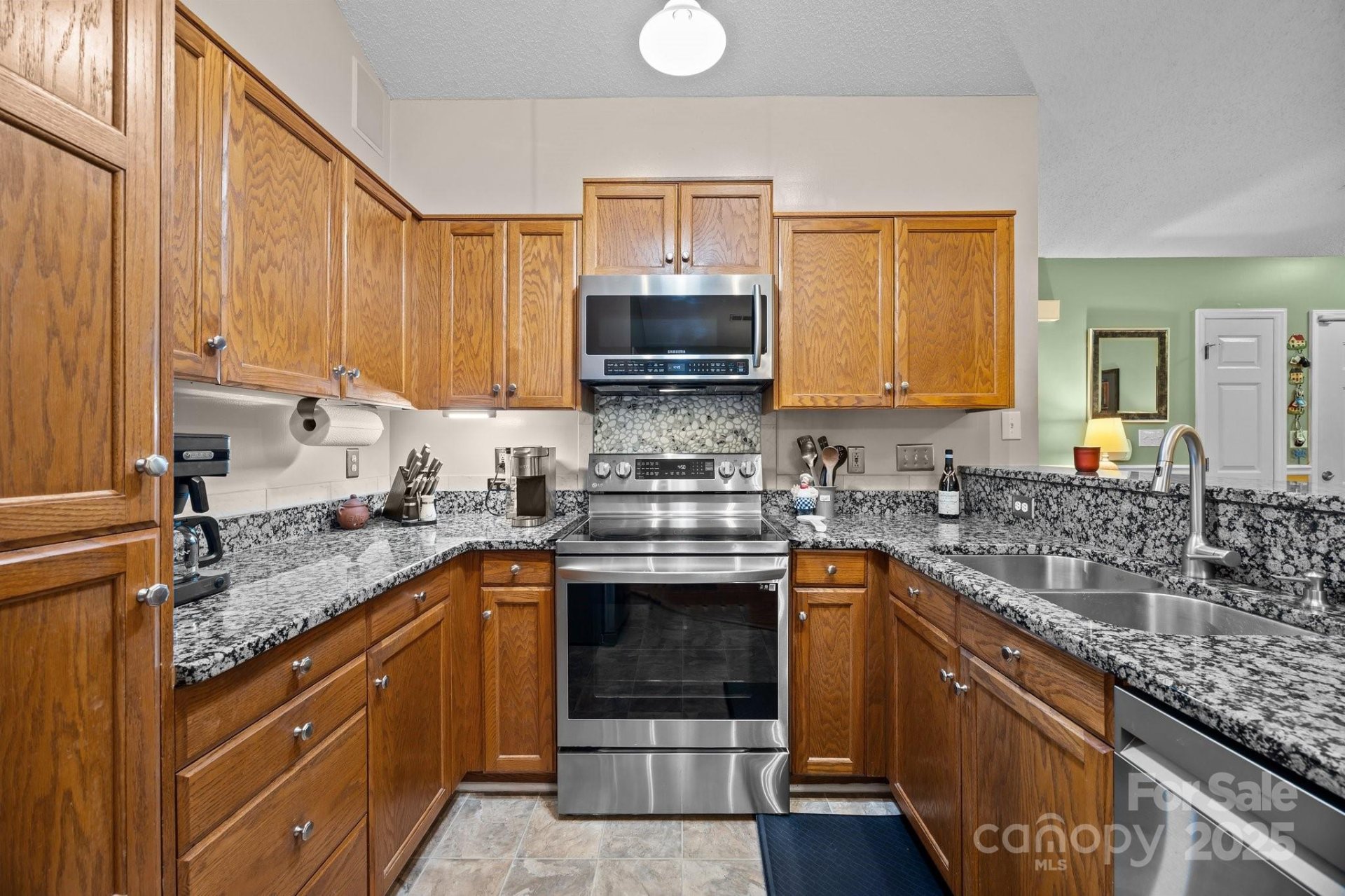 Property image 5 at 117 Heath Lane, Mooresville, NC 28117