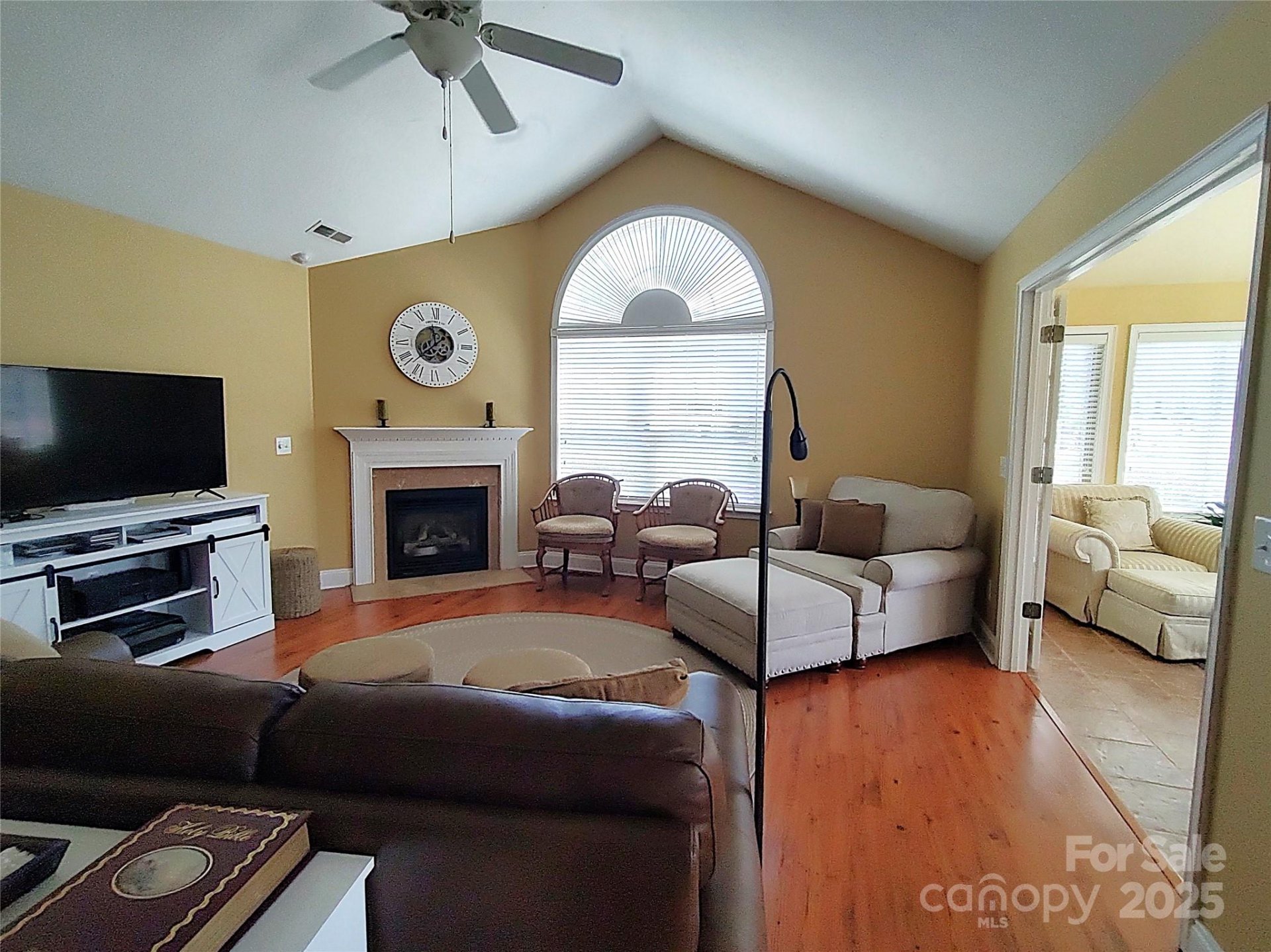 Property image 5 at 811 Wynnshire Drive, Hickory, NC 28601