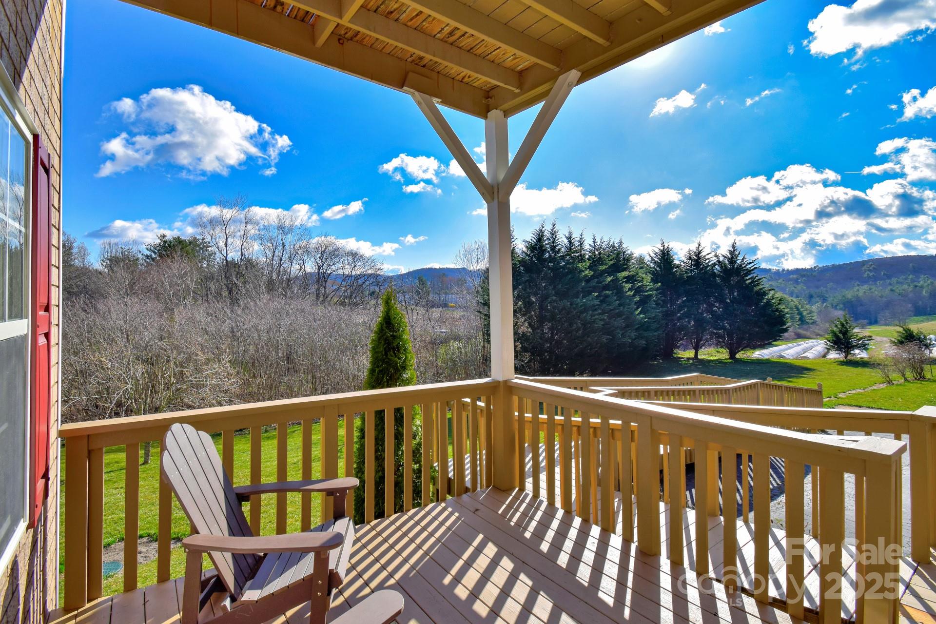 Property at 308 Lakeview Drive, Deep Gap, NC 28618