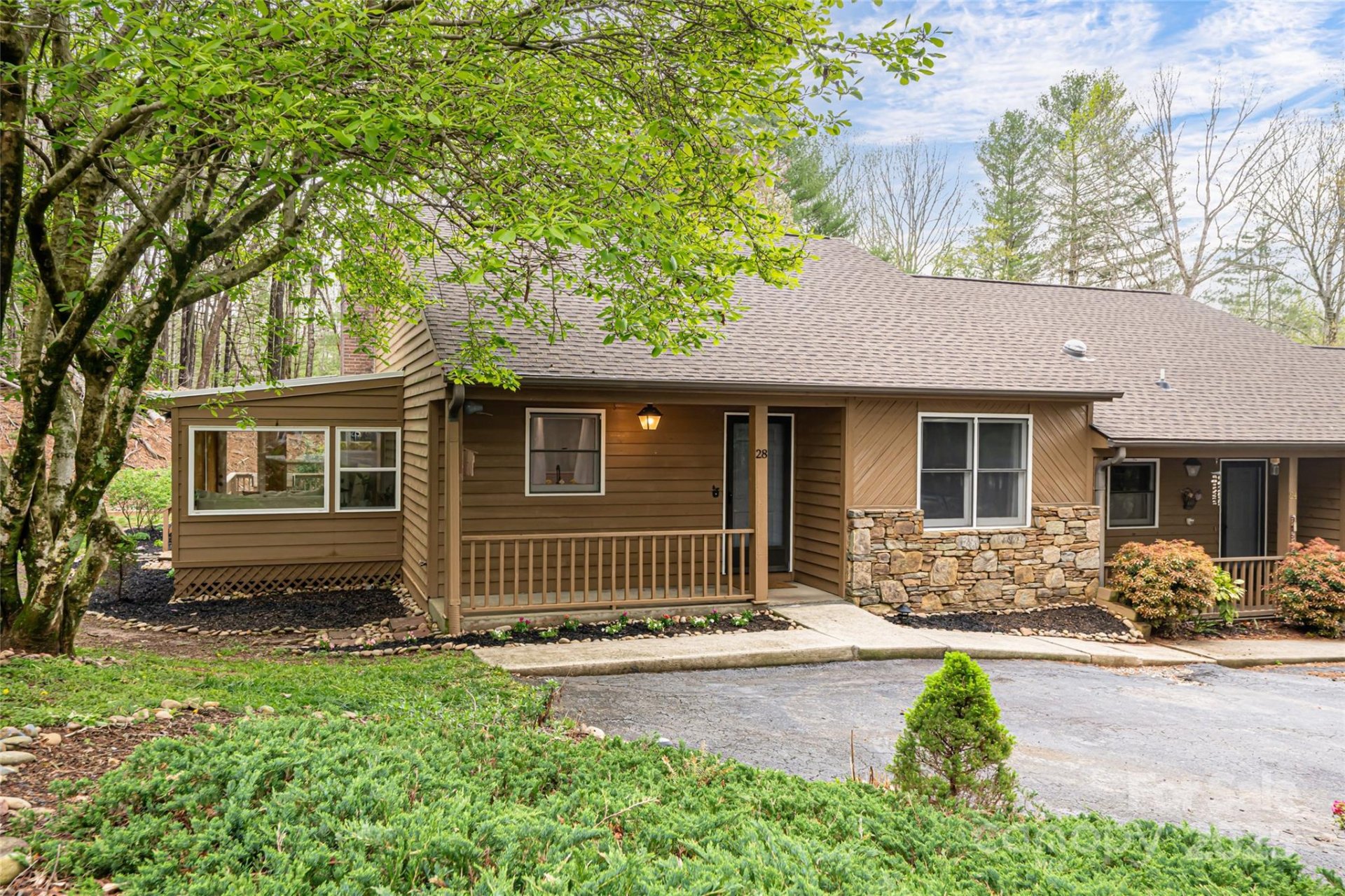 28 Sagebrush Circle