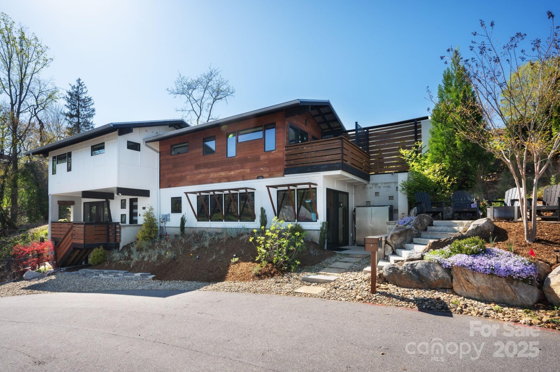 Property image 1 at 4 Osprey Trail, Asheville, NC 28806