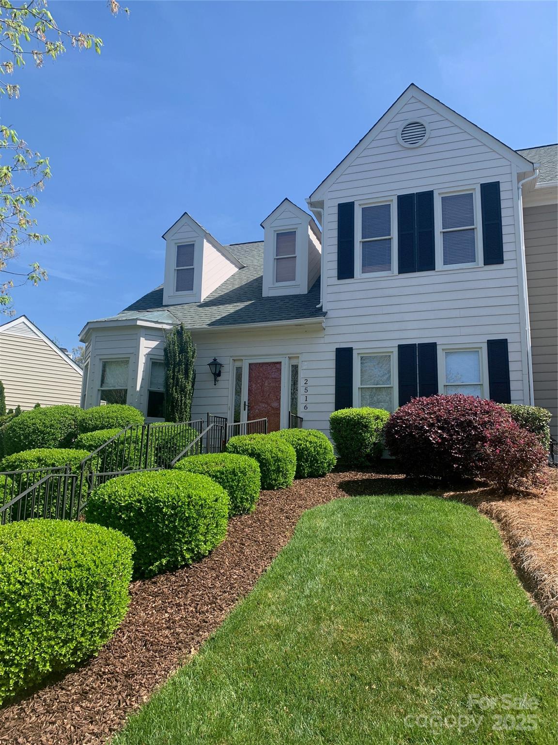 2516 Middlebridge Lane