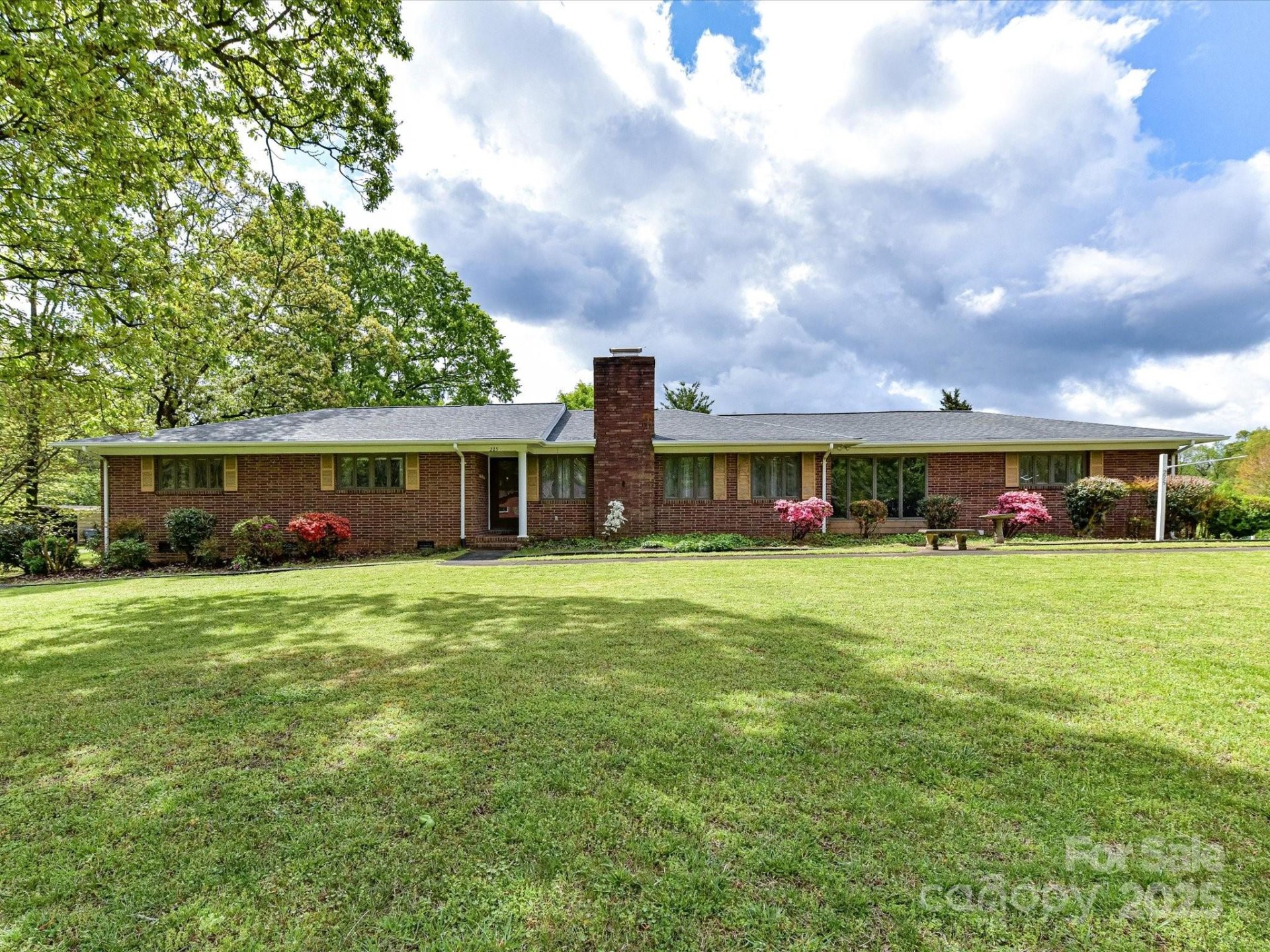Property image 3 at 225 Enwood Drive, Charlotte, NC 28214