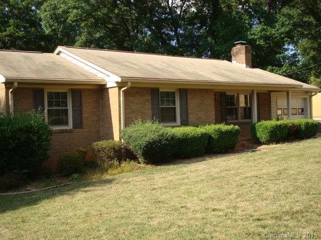 Property image 1 at 2 Spruce Pine Drive, Belmont, NC 28012