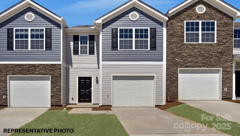 Property image 2 at 729 Wagon Cross Court, York, SC 29745