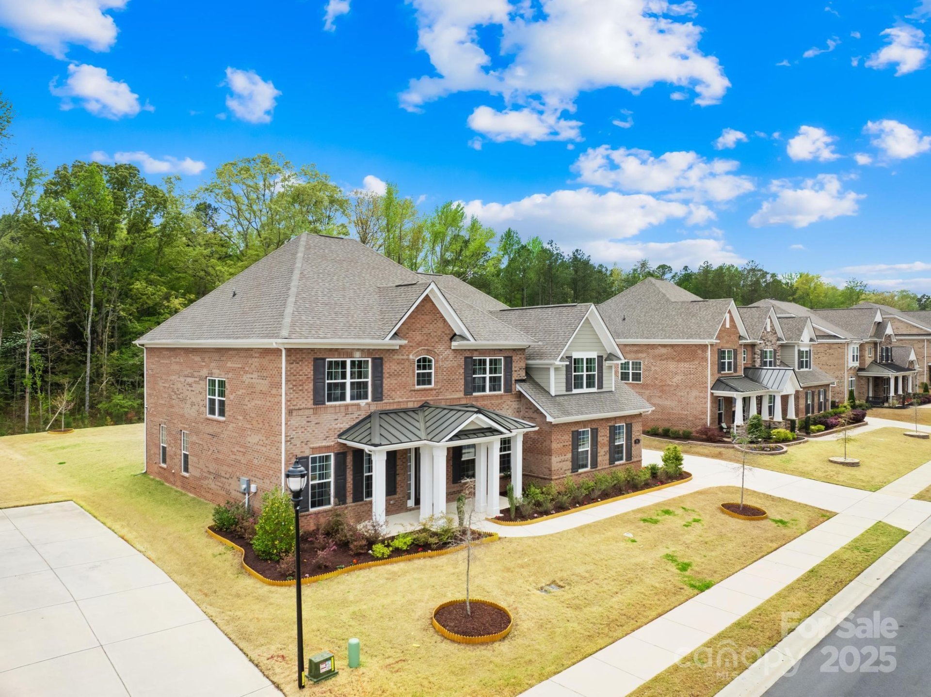 Property image 3 at 705 Brown Creek Drive, Matthews, NC 28104