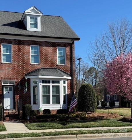216 Harrison Lane