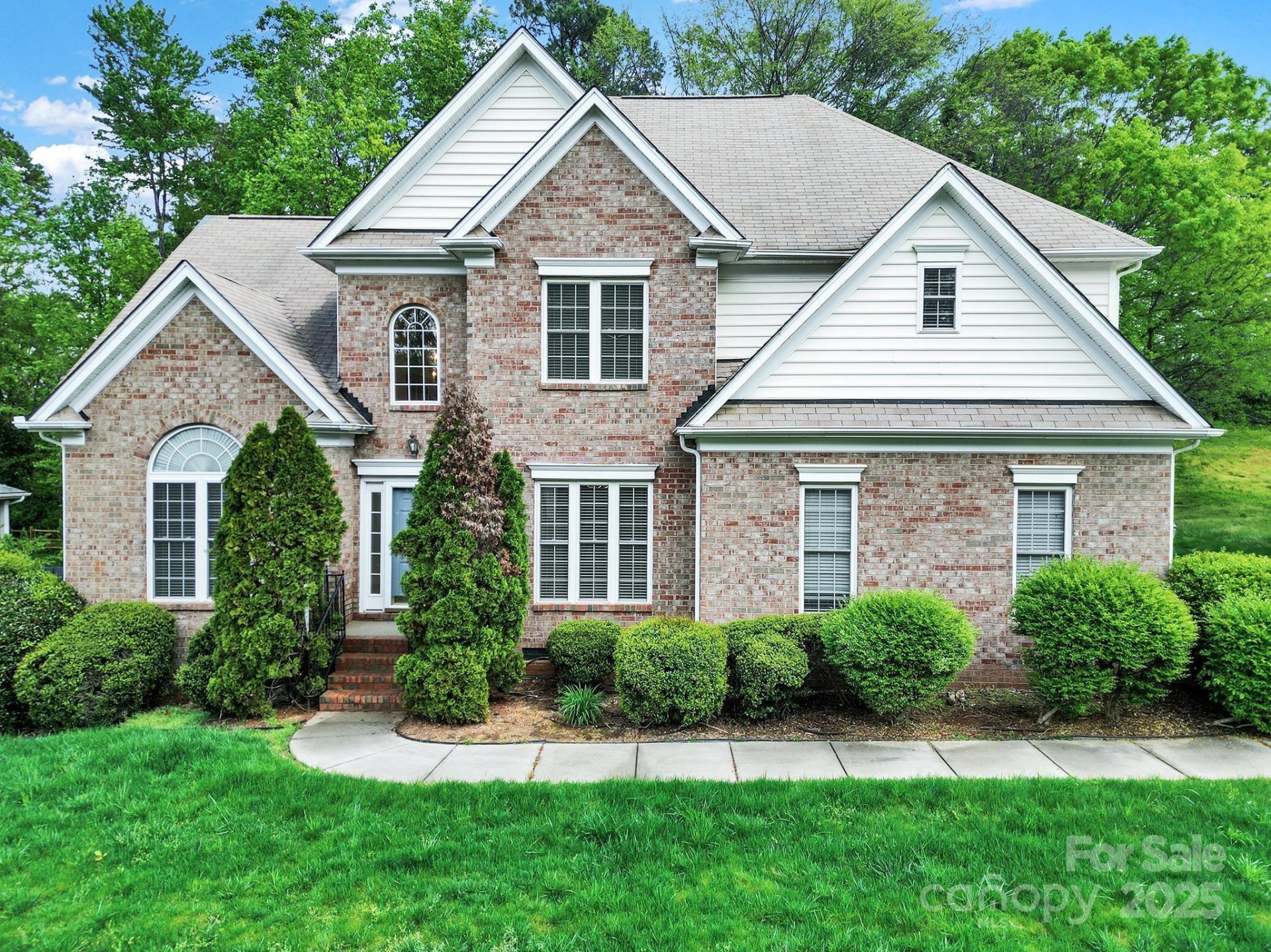 Property image 1 at 7935 Harrington Woods Road, Charlotte, NC 28269