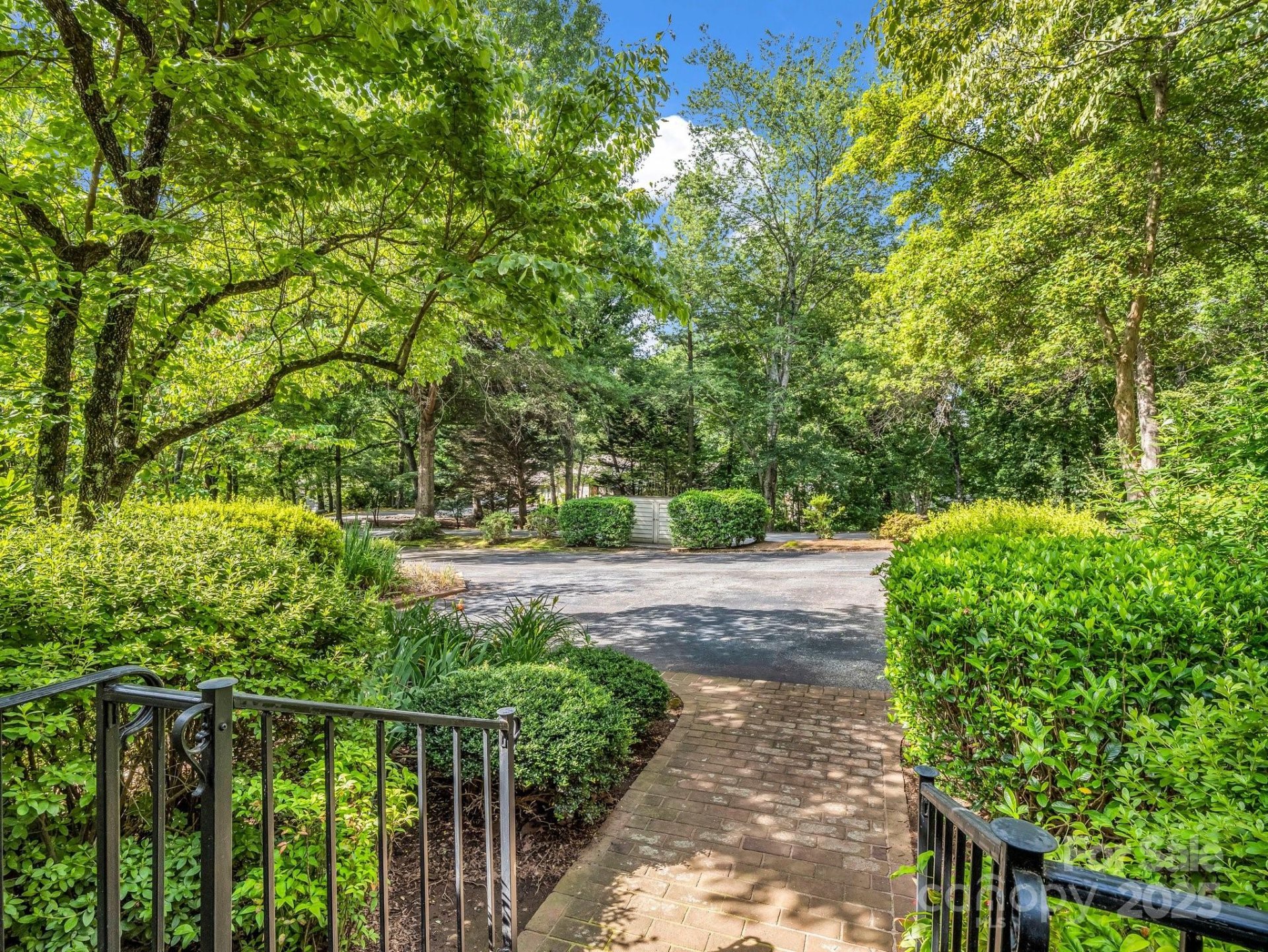 Property image 3 at 8 Hunting Country Trail, Tryon, NC 28782