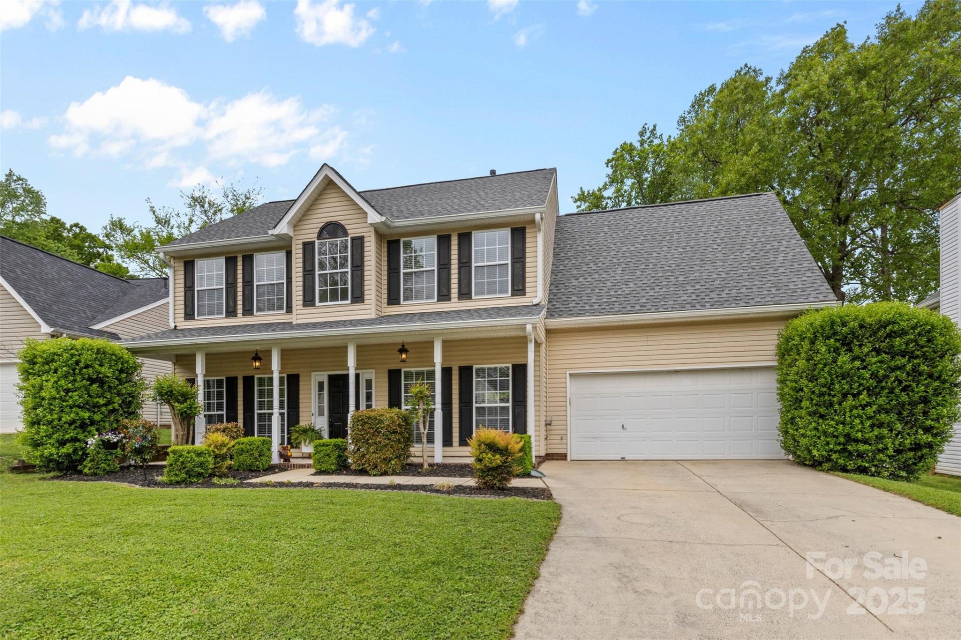 Property image 3 at 879 Knightsbridge Road, Fort Mill, SC 29708