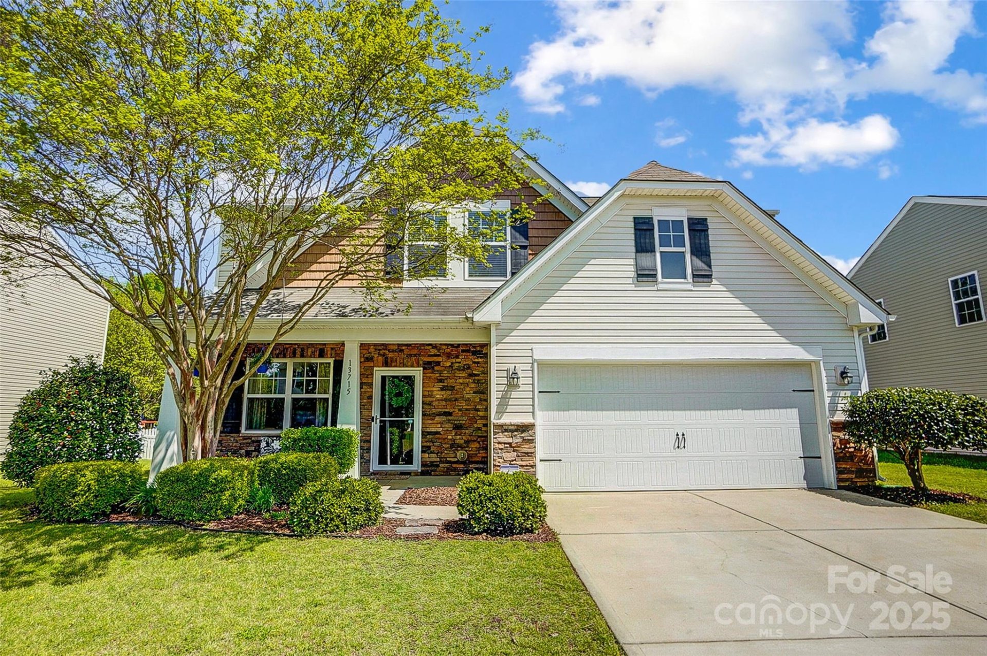 13715 Sunrise View Drive