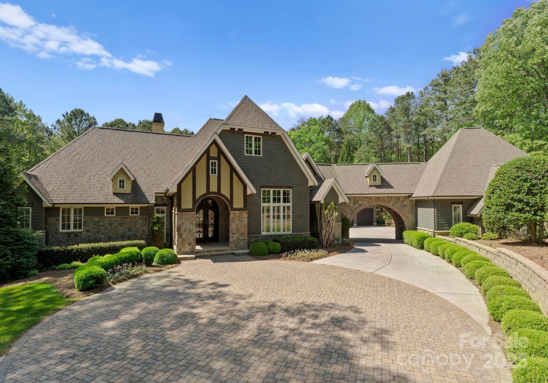 Property image 1 at 10915 Hermit Thrush Lane, Charlotte, NC 28278