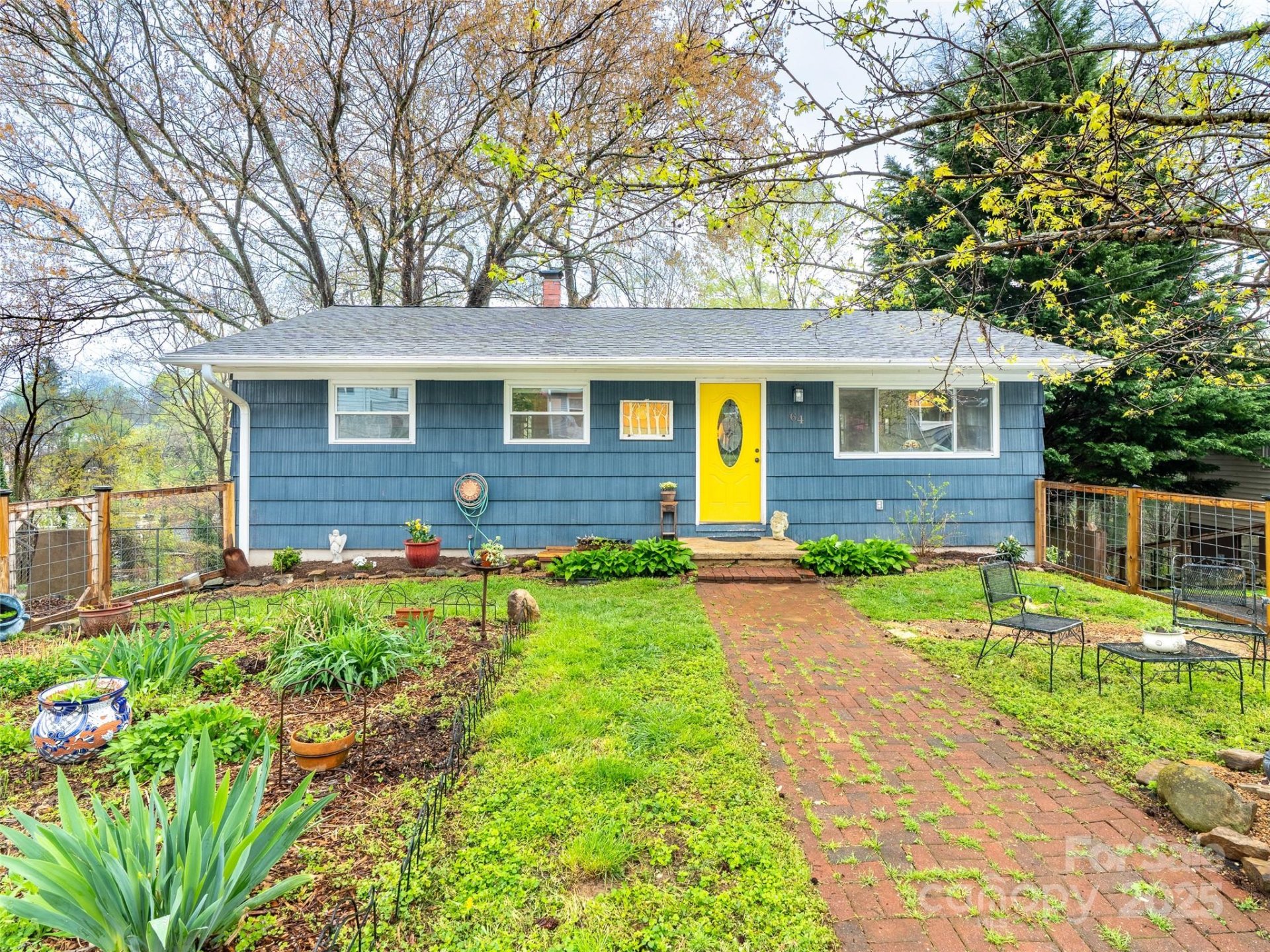 Property image 1 at 64 Greeley Street, Asheville, NC 28806