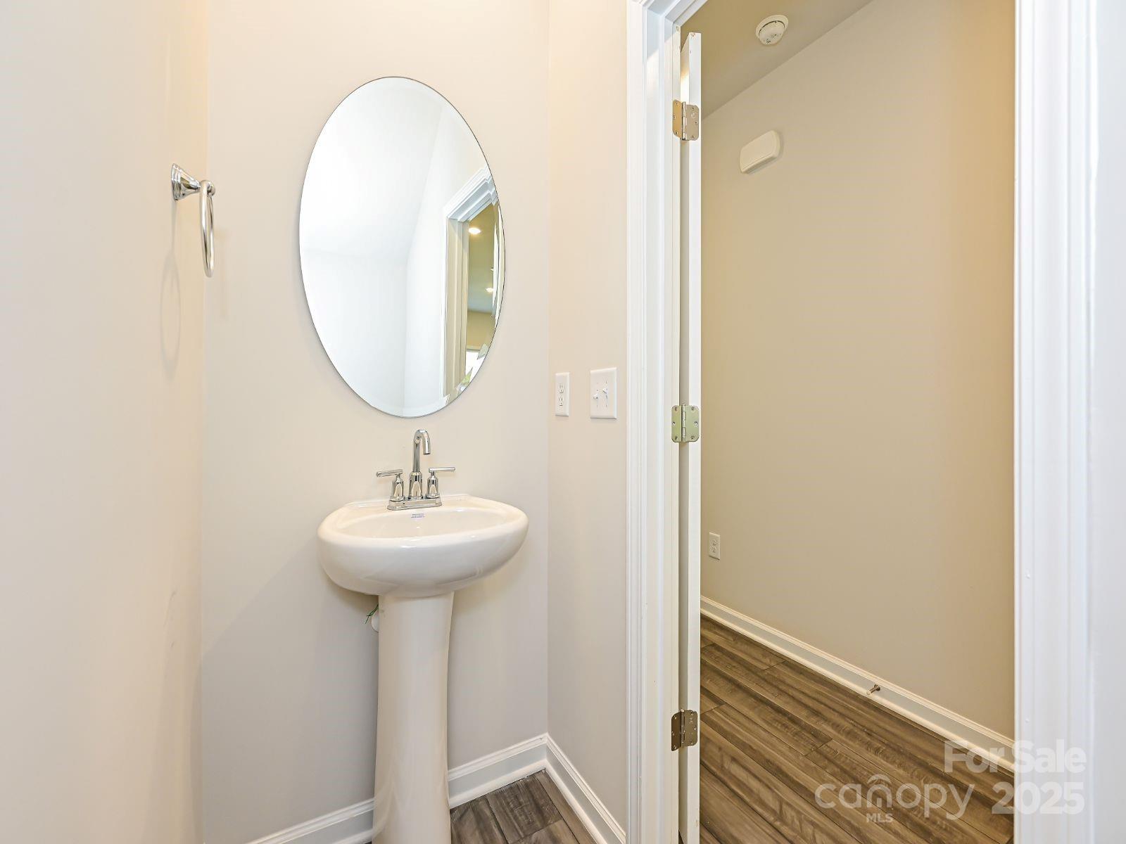 Property image 4 at 4305 Summit Woods Drive, Charlotte, NC 28216