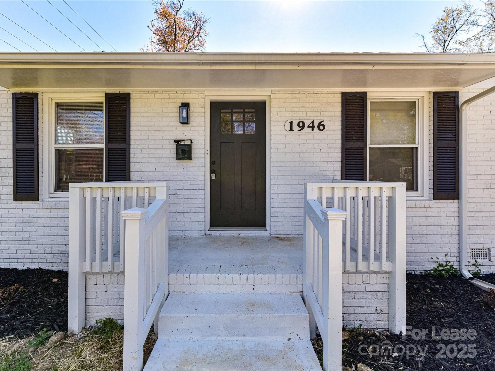 1946 Academy Street