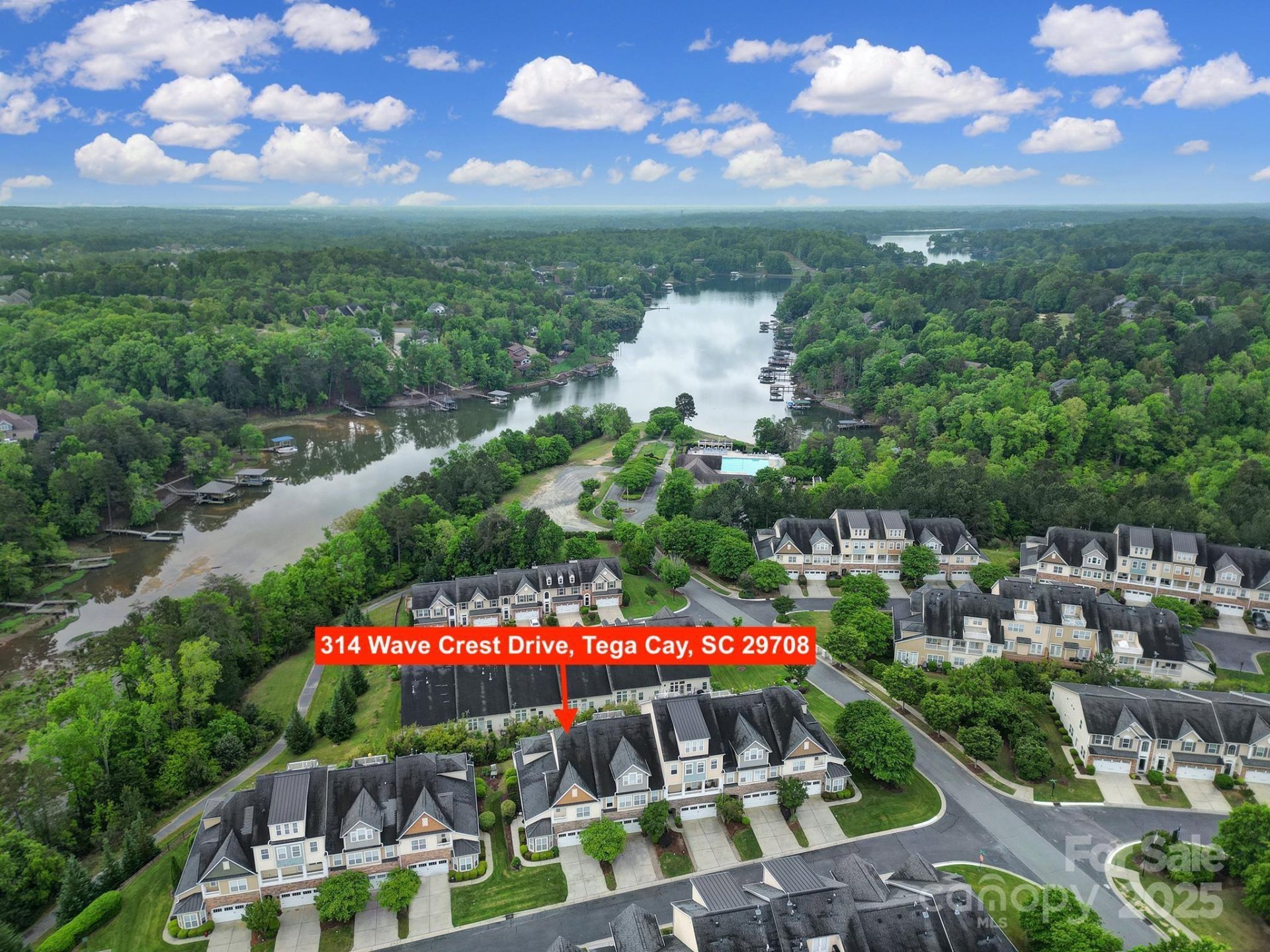 Property image 2 at 314 Wave Crest Drive, Tega Cay, SC 29708