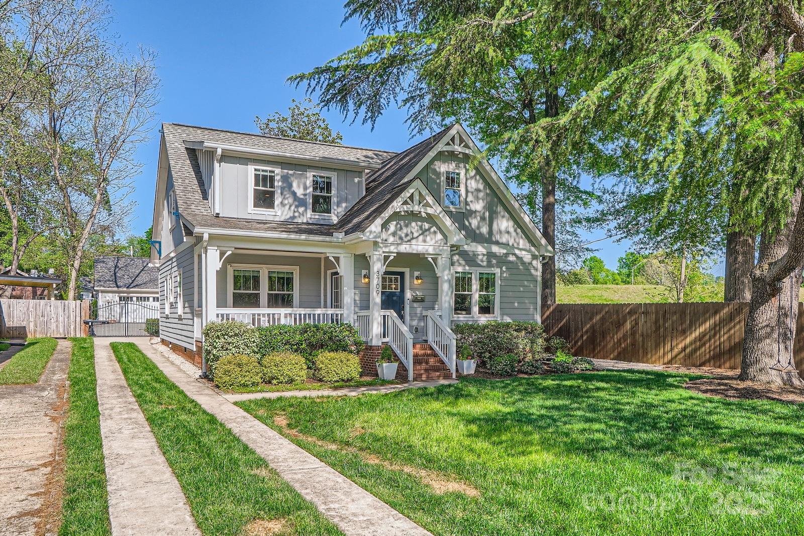 3709 Commonwealth Avenue