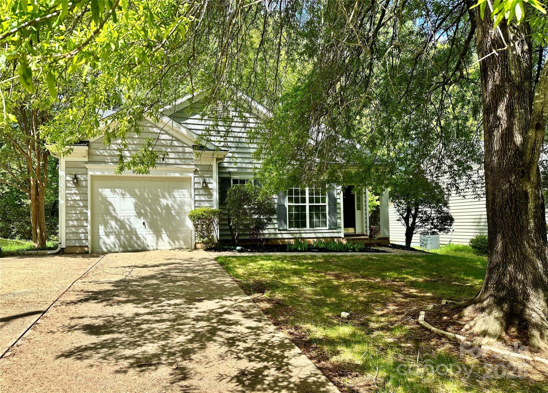 Property image 1 at 8608 Warwick Crest Lane, Charlotte, NC 28215