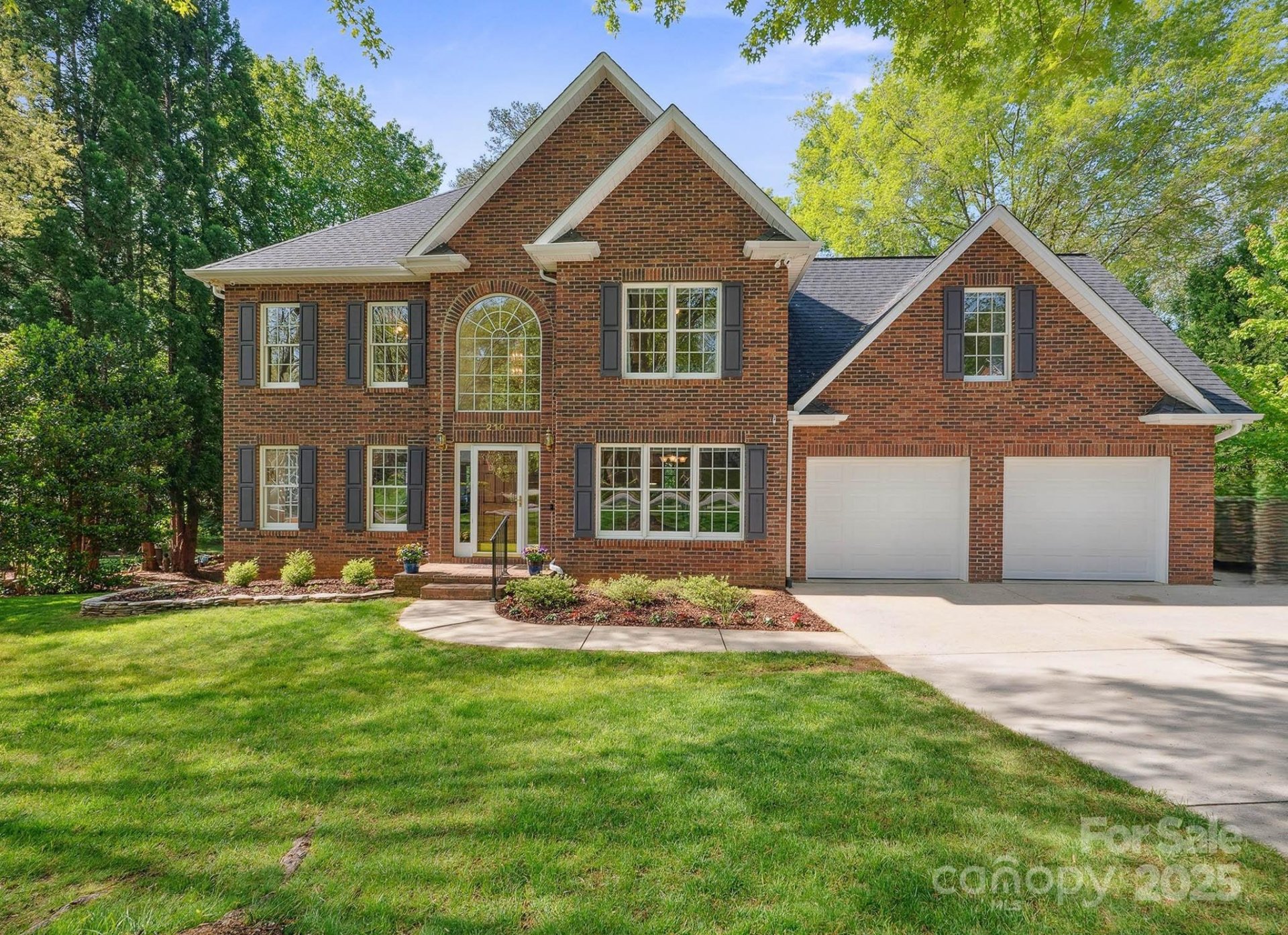 Property image 1 at 210 35th Avenue, Hickory, NC 28601