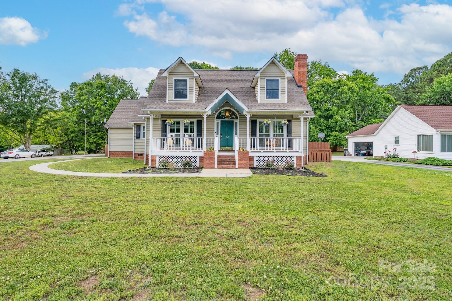 1228 Quiet Acres Road