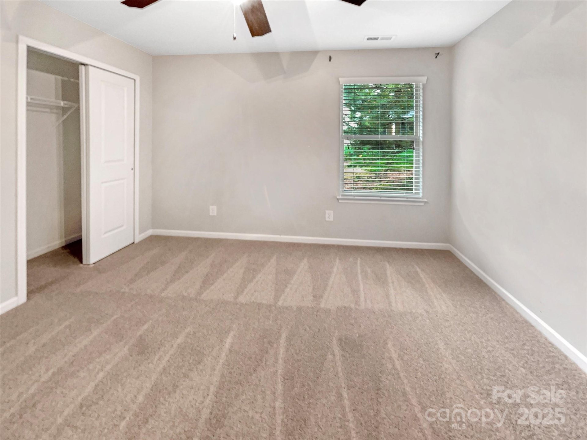 Property image 5 at 305 Augustus Lane, Mount Holly, NC 28120