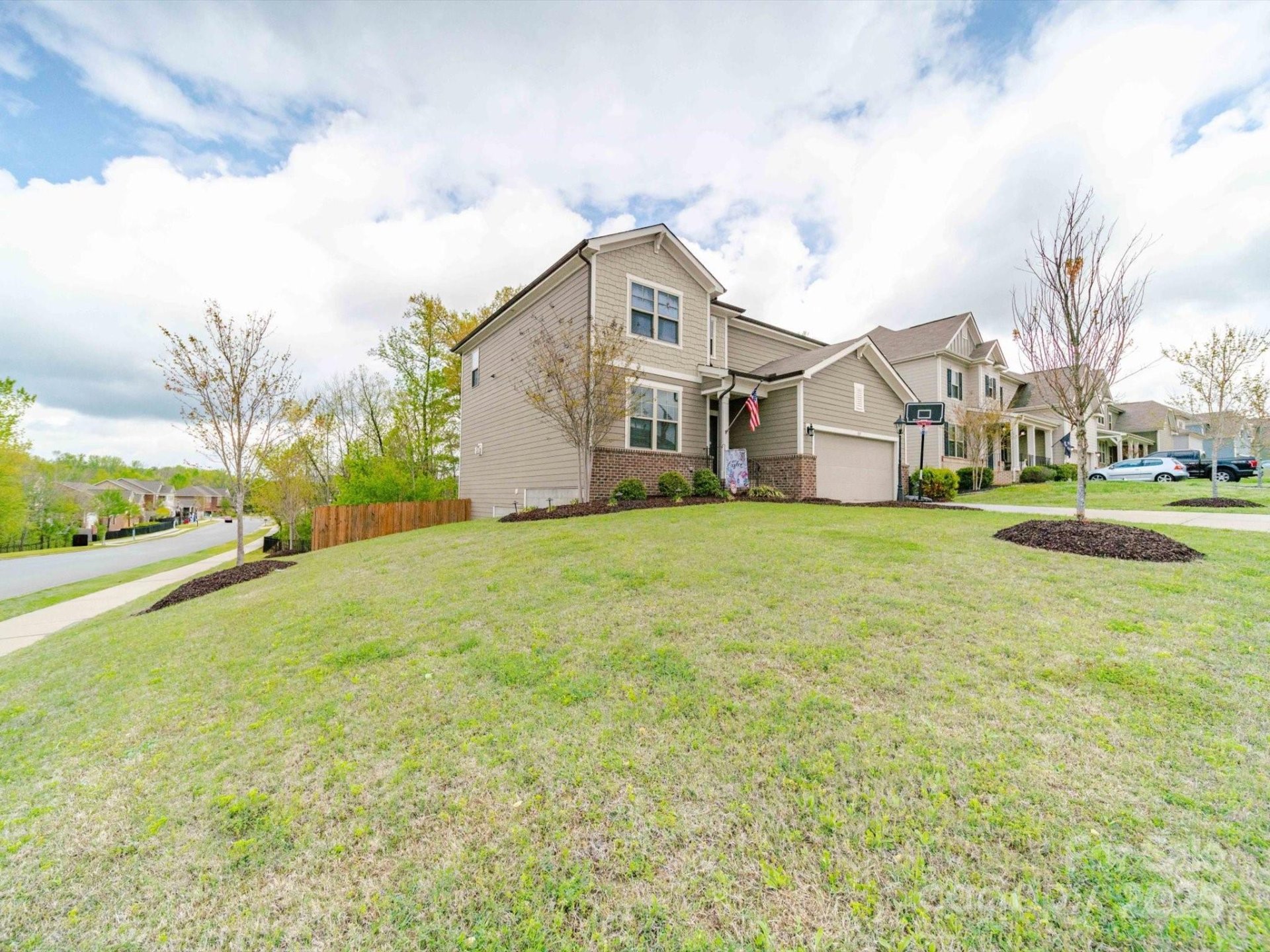 Property image 5 at 807 Oak Manor Drive, Concord, NC 28025