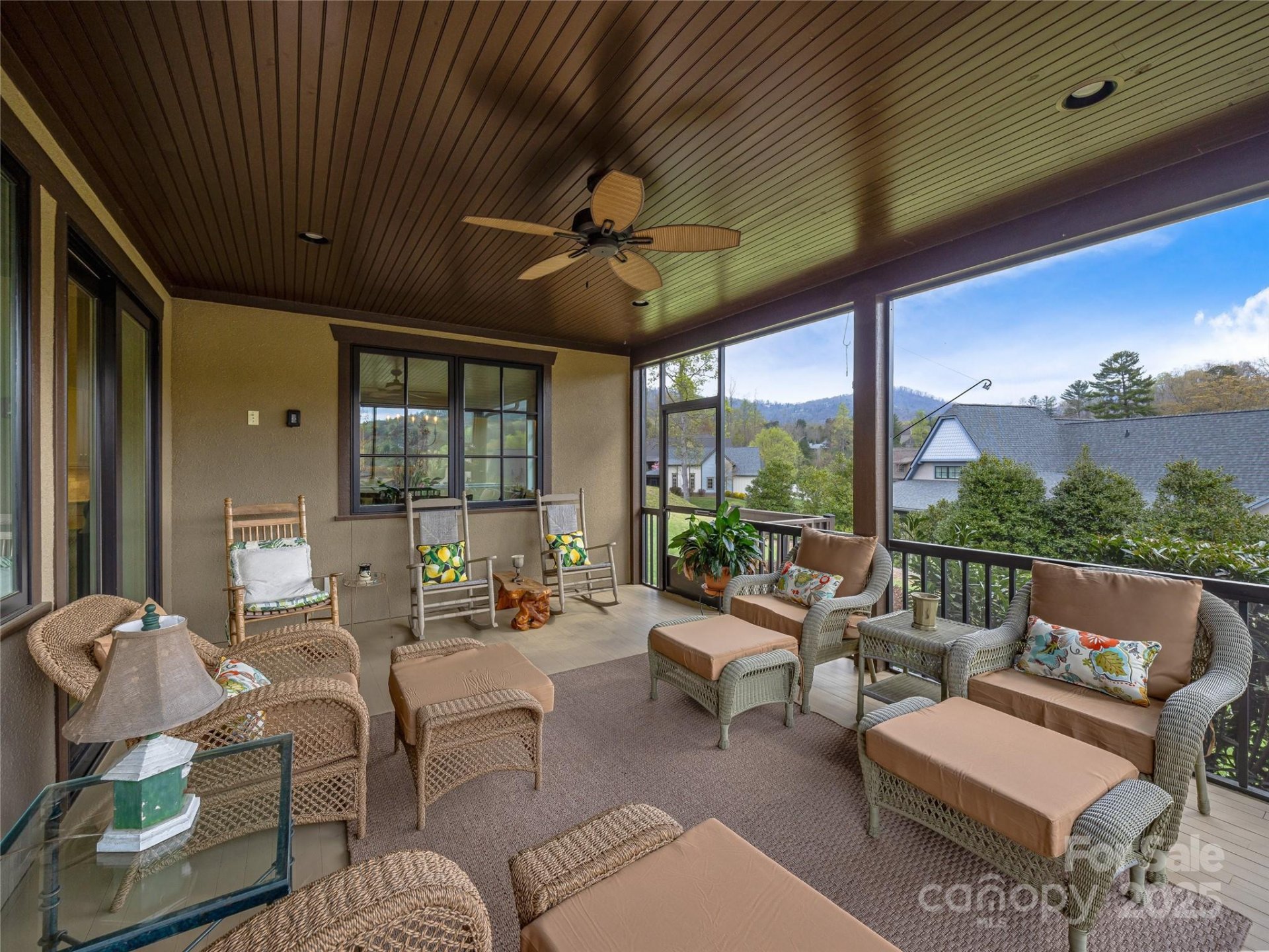 38 Chantilly Drive