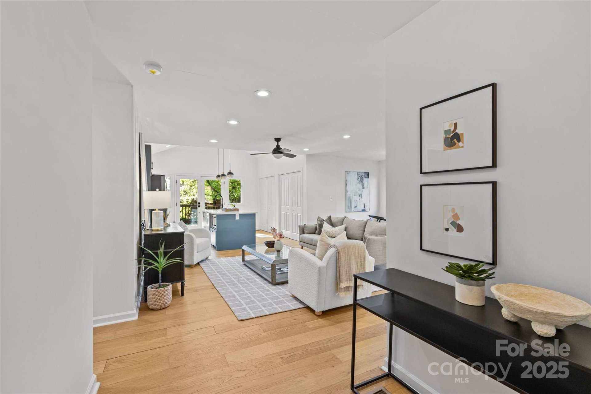 Property image 3 at 1330 Dean Street, Charlotte, NC 28216