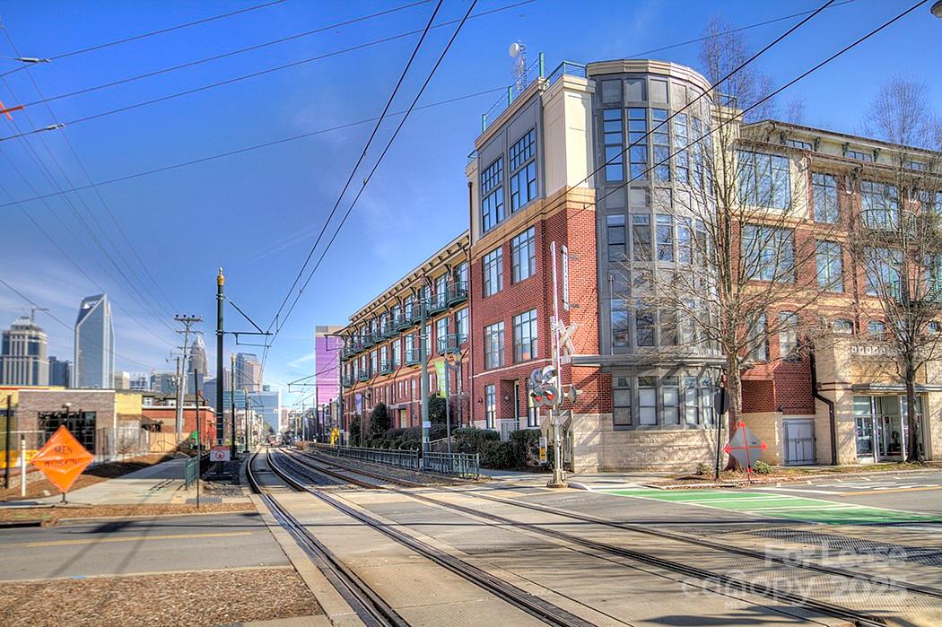 Property image 1 at 115 E Park Avenue, Charlotte, NC 28203