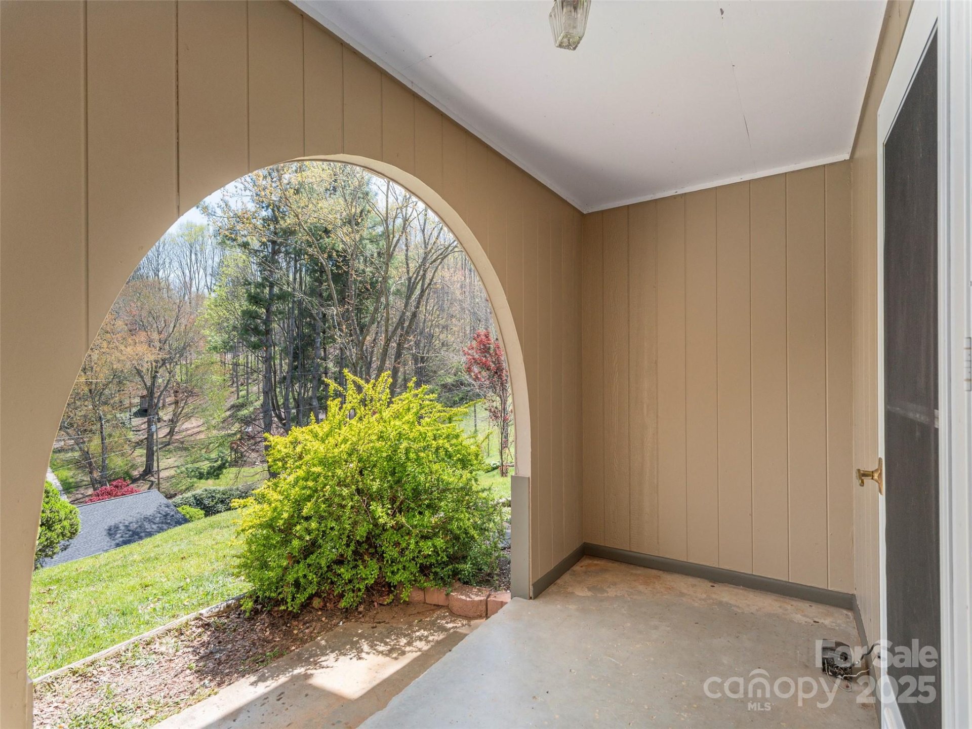 Property image 4 at 383 Pioneer Drive, Waynesville, NC 28786