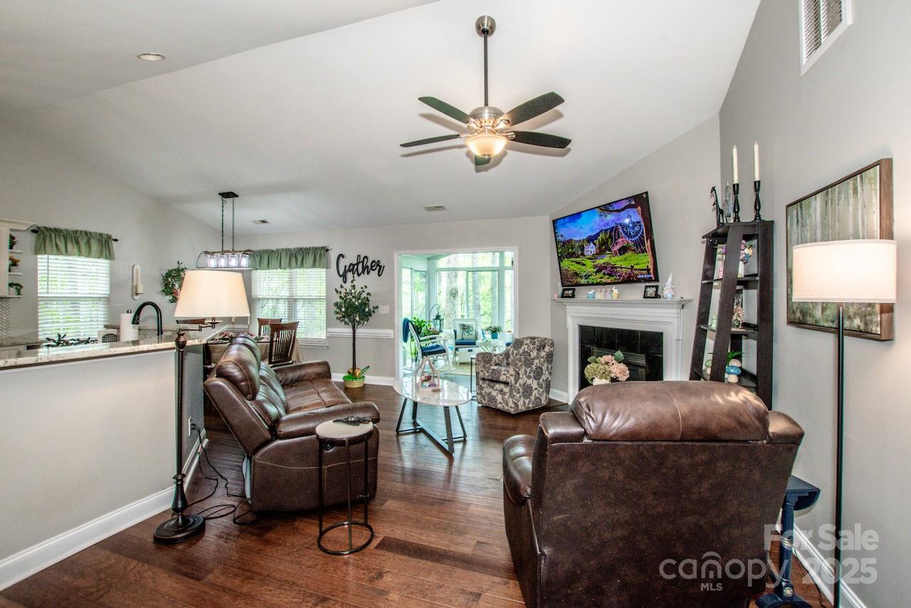 Property image 5 at 1050 Emerson Drive, Mooresville, NC 28115