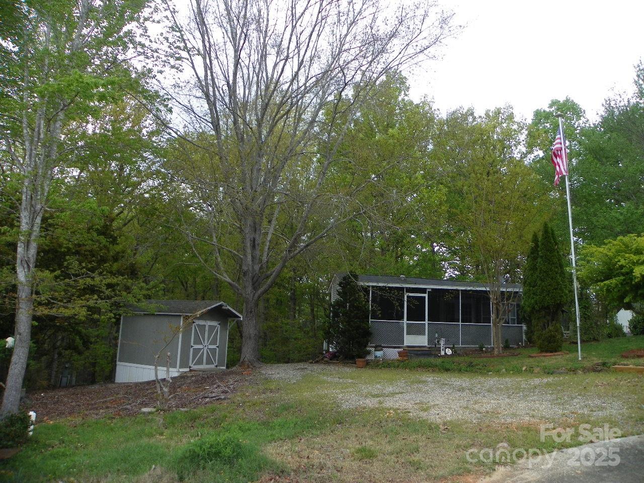 Property at 124 Hummingbird Circle, New London, NC 28127