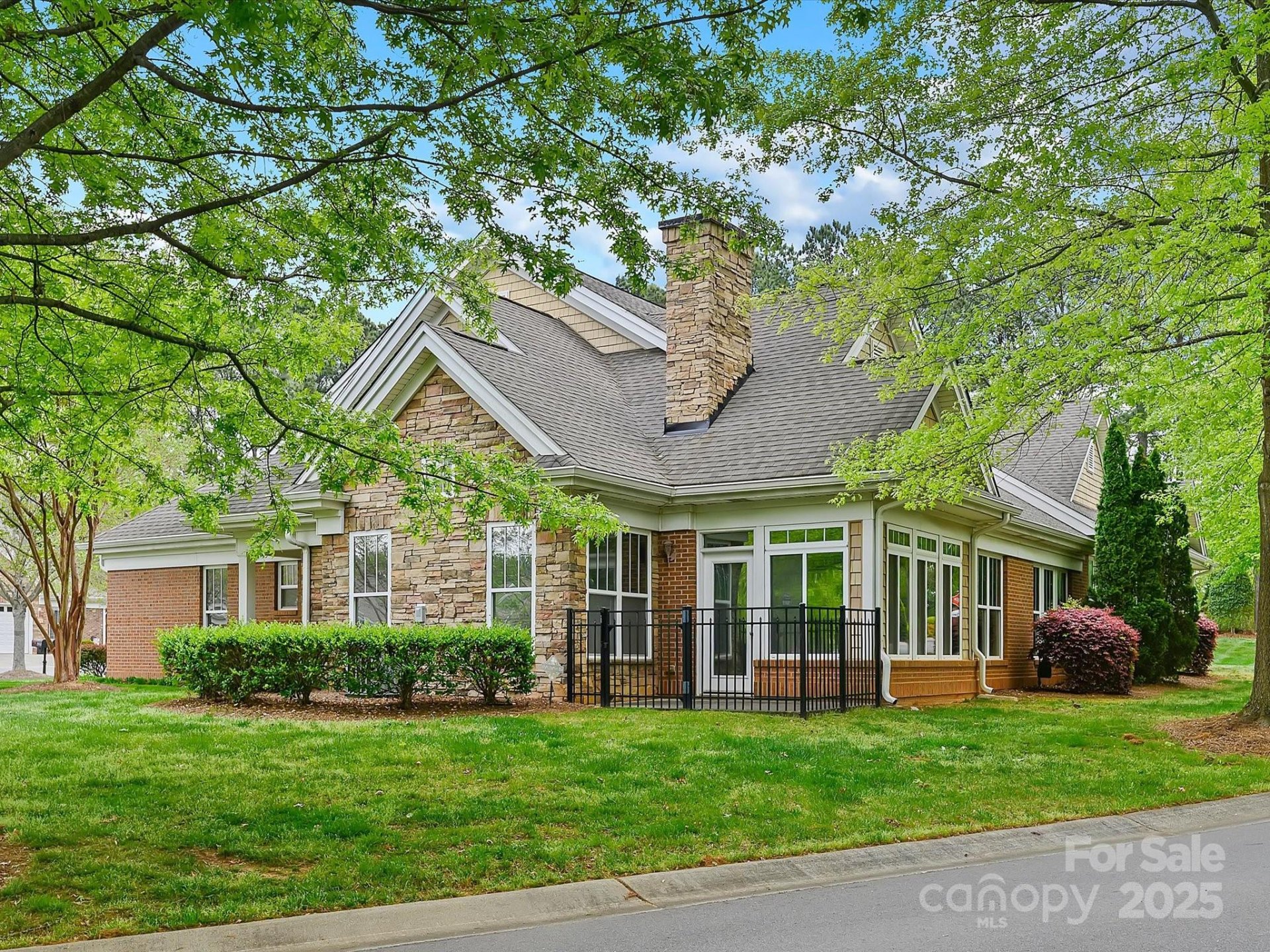 Property image 2 at 1910 Mezzo Court, Matthews, NC 28105