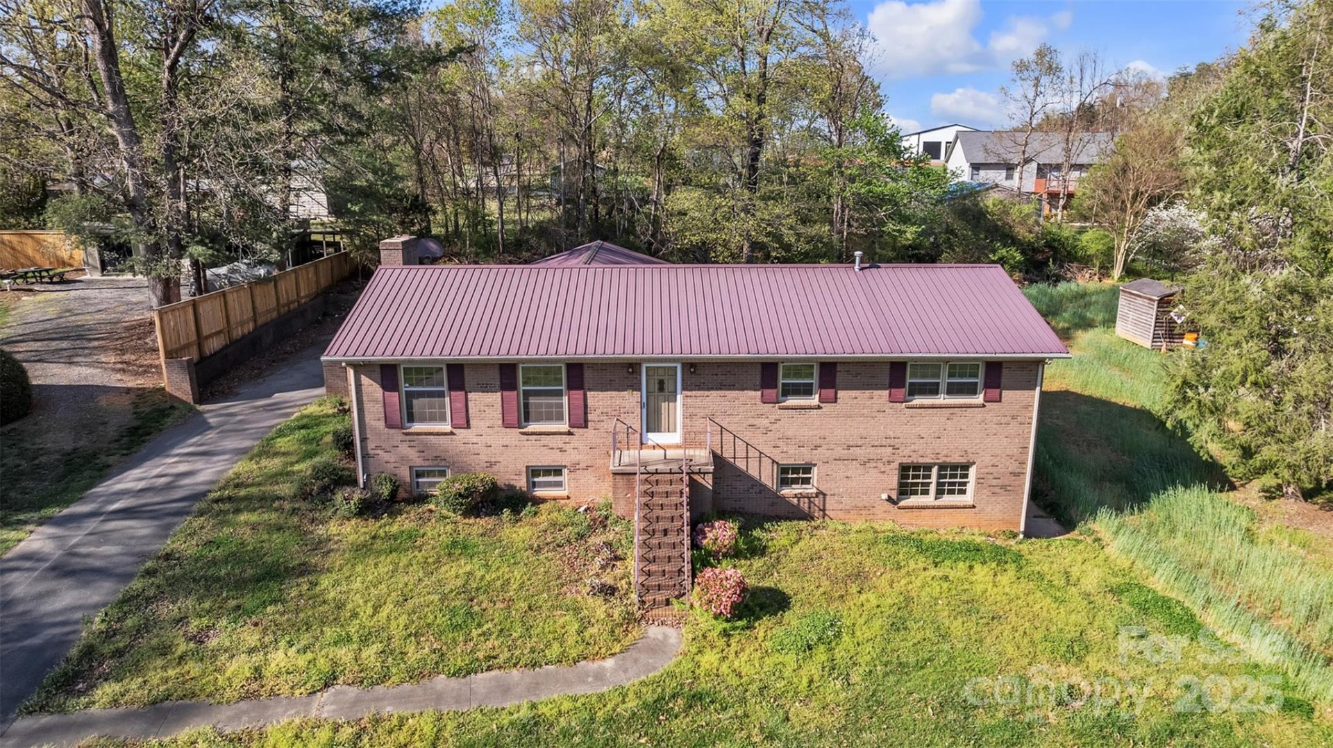 165 Northwest Road