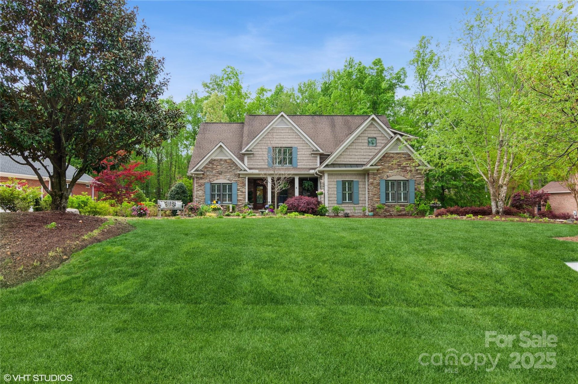 1813 Wedowee Court