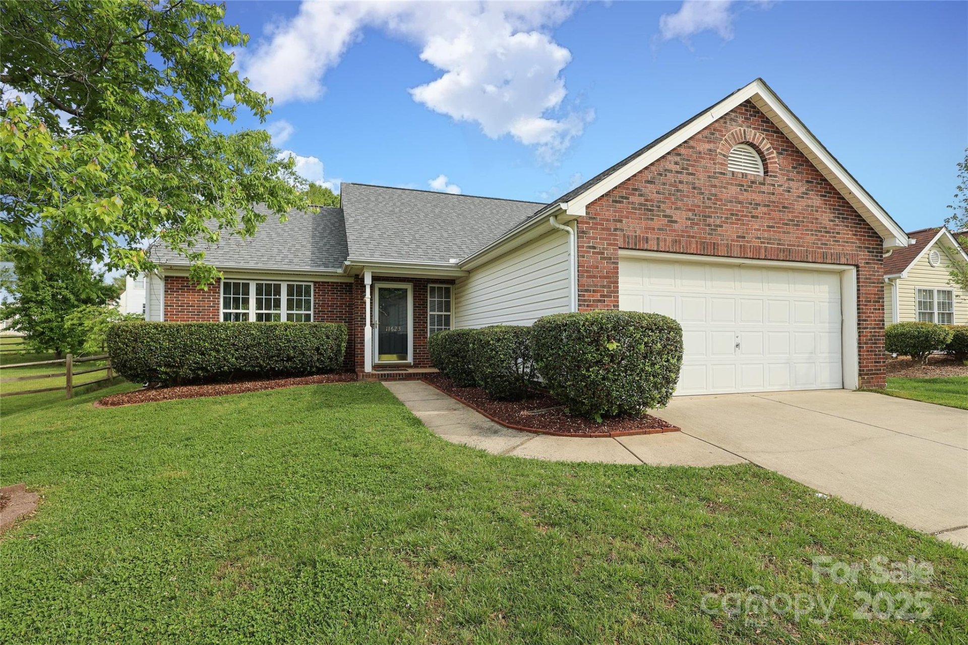 11623 Black Maple Avenue