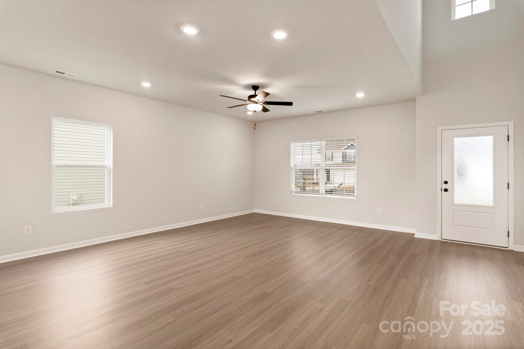Property image 3 at 7011 Jerimoth Drive, Charlotte, NC 28215