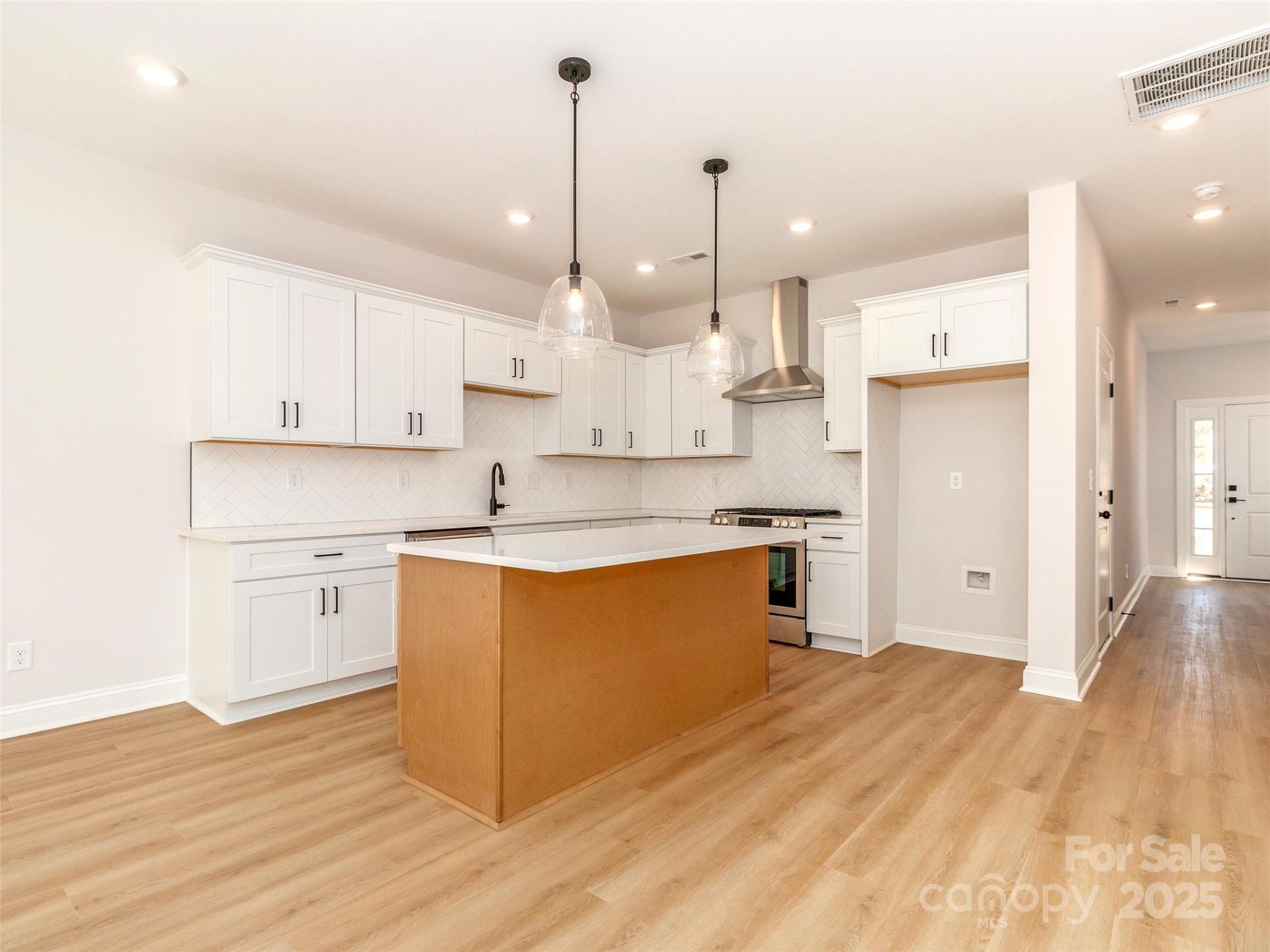 Property image 5 at 2505 Elon Street, Charlotte, NC 28208