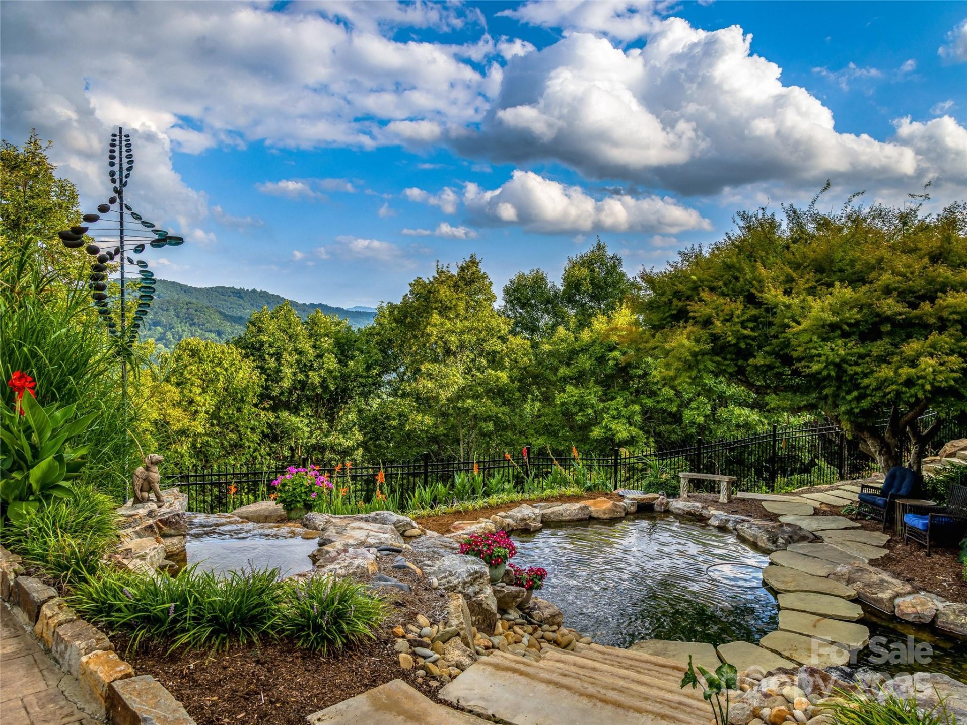 Property image 5 at 10 Beaverbrook Court, Asheville, NC 28804