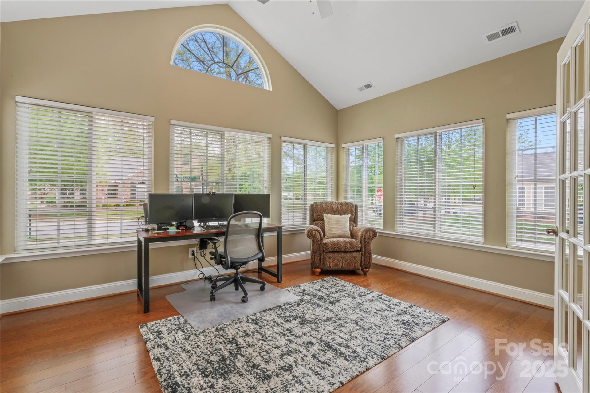 Property image 4 at 6311 Ridge Path Lane, Charlotte, NC 28269