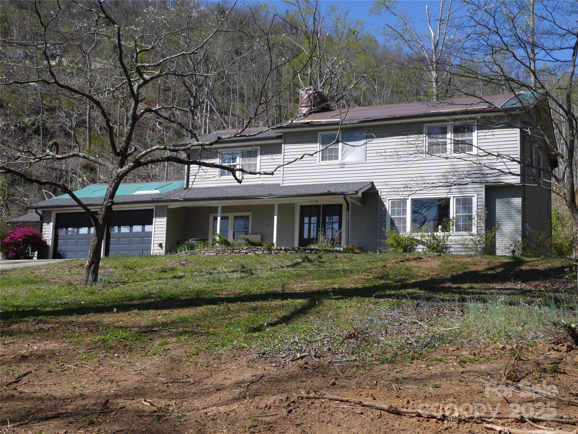 Property image 2 at 305 Webb Cove Road, Asheville, NC 28804