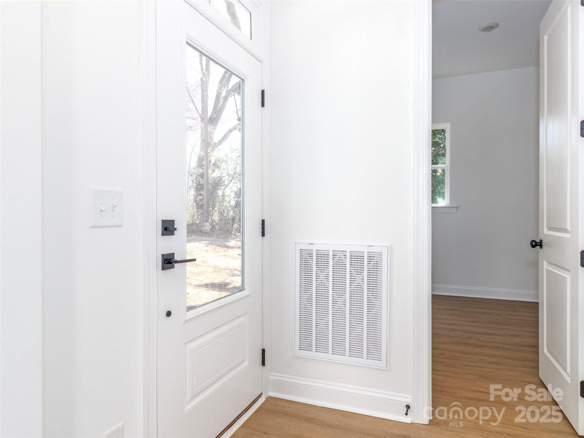Property image 3 at 2501 Elon Street, Charlotte, NC 28208