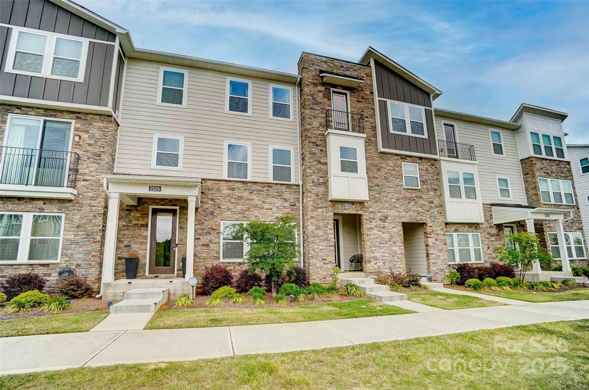 Property image 2 at 2533 Ensemble Court, Charlotte, NC 28262