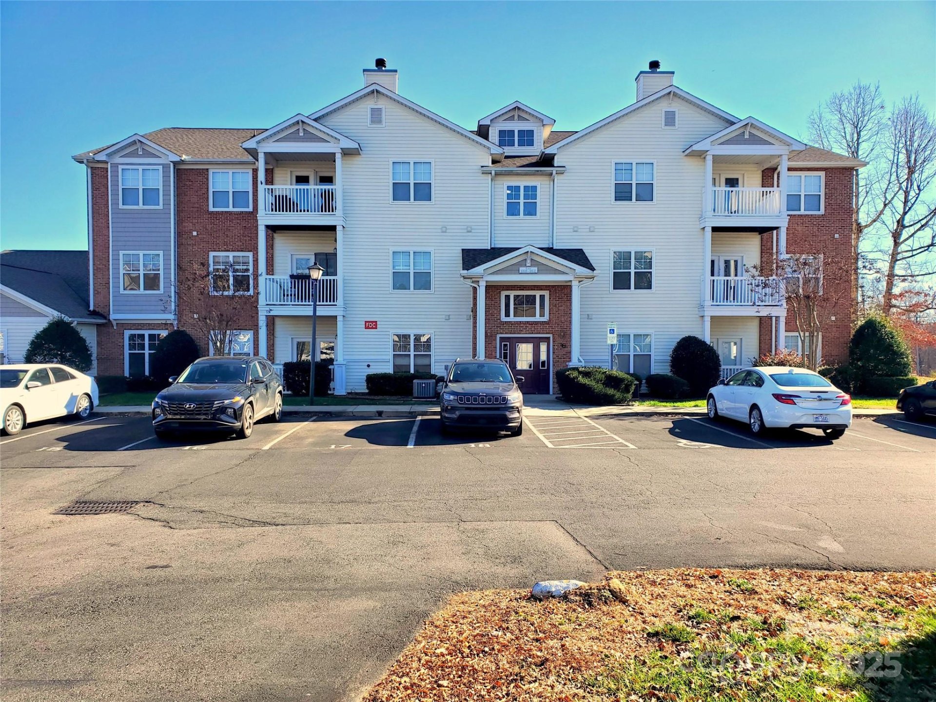 Property image 1 at 10526 Hill Point Court, Charlotte, NC 28262
