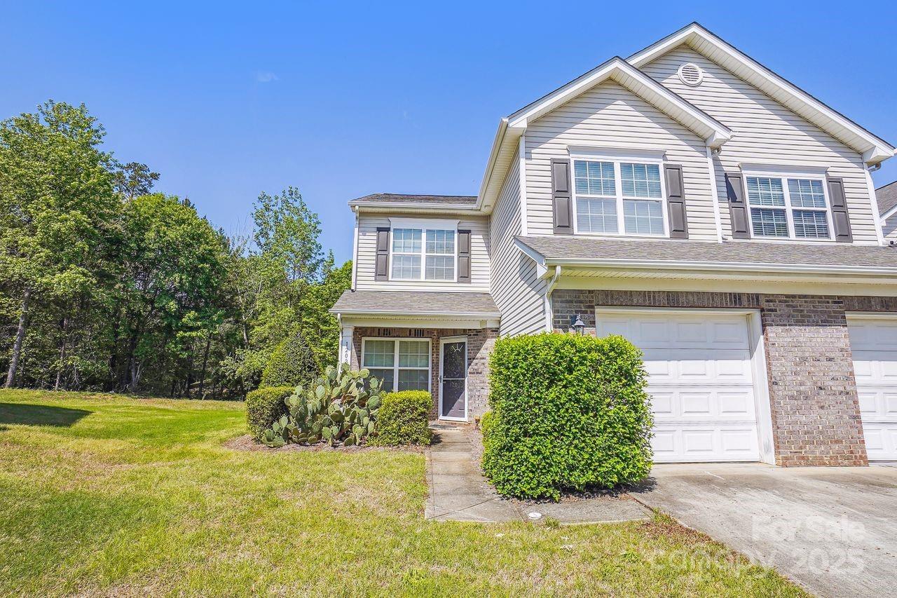 12027 Stratfield Place Circle