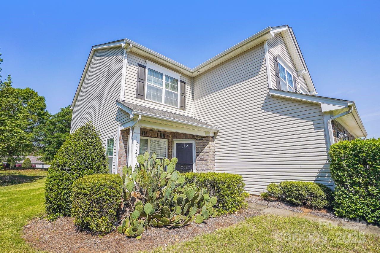Property image 3 at 12027 Stratfield Place Circle, Pineville, NC 28134